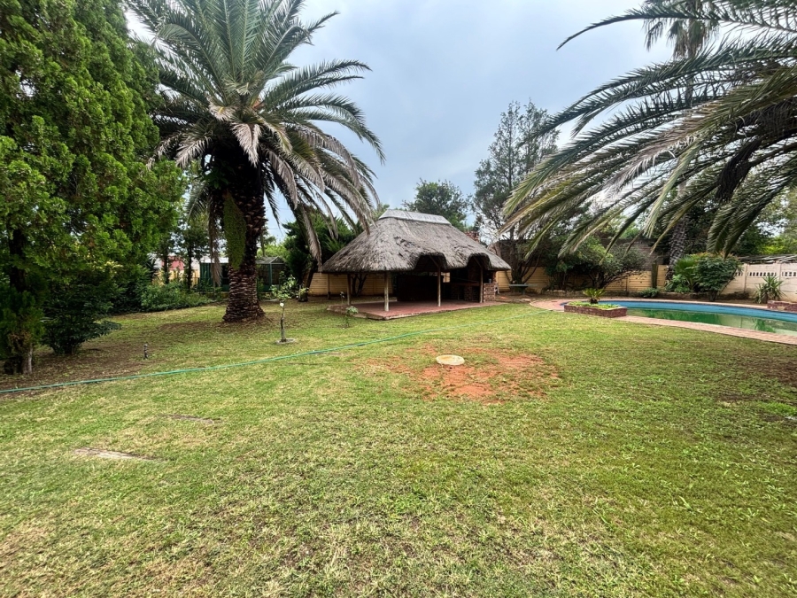 3 Bedroom Property for Sale in La Hoff North West